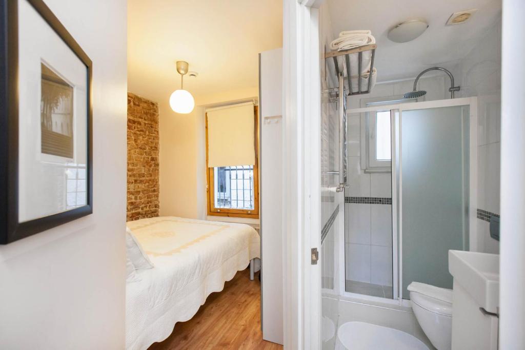 Kolemen Homes Istanbul Room photo